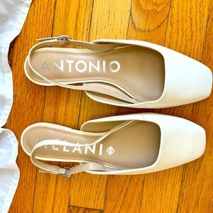 Antonio Melani Hana cream/tan/ivory leather sling back flats